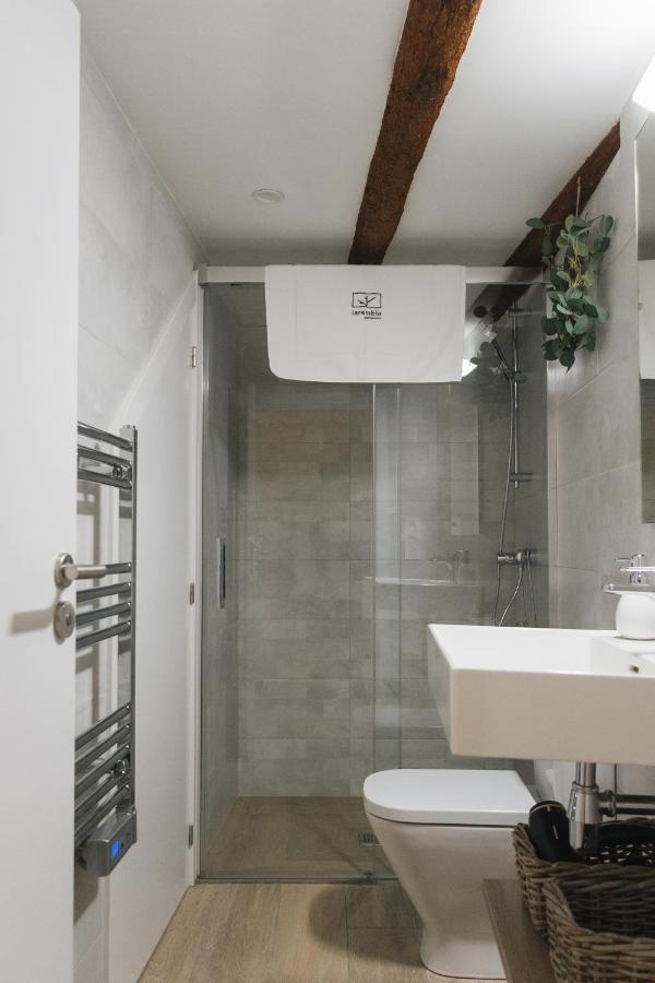 Apartaments La Rambla - Licorella - 4 Persones Cornudella de Montsant Dış mekan fotoğraf