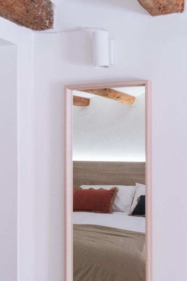 Apartaments La Rambla - Licorella - 4 Persones Cornudella de Montsant Dış mekan fotoğraf